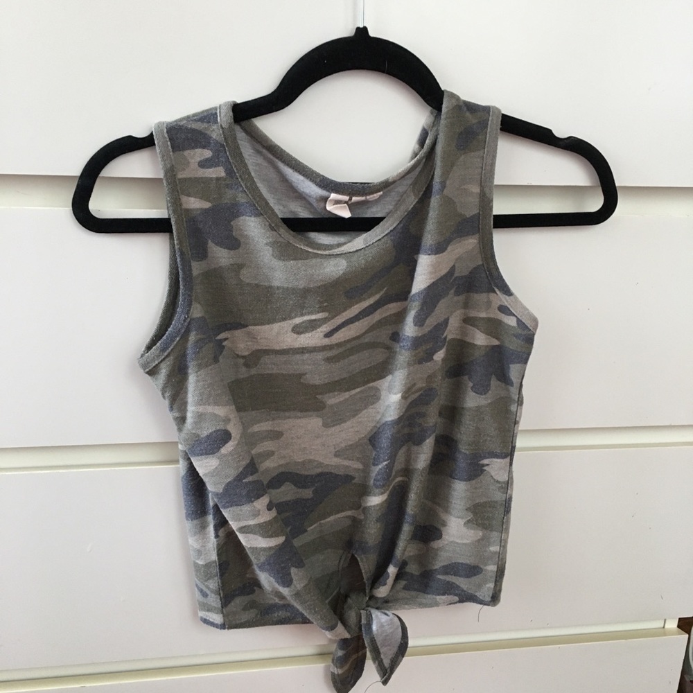 Camouflage tank top